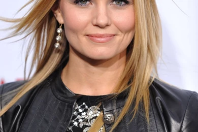 Jennifer Morrison Mobile Wallpapers 9154