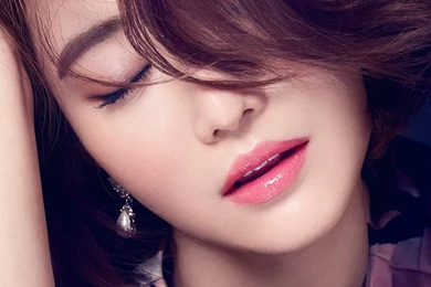 Woman iPhone Wallpapers