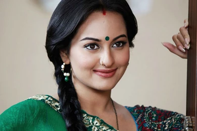 Sonakshi Sinha HD Wallpapers,Bollywood Actress