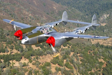 P 38 LIGHTNING WALLPAPER (