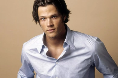 Wallpapers_jared_padalecki_2_3.jpg