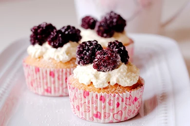 Keyword: Cupcakes   Wonderful HD Wallpapers   WallpaperLayer.com