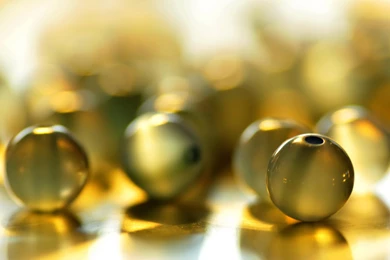 Desktop Wallpapers · Gallery · Computers · Glass Beads