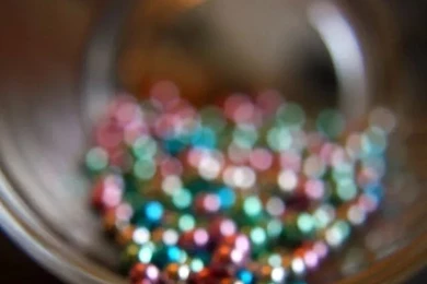 Childhood Colored Beads iPhone 4s Wallpapers Download