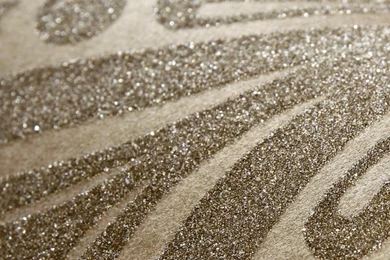 Chic Home Mom: Lux Walls Beaded Wall Paper So Chic