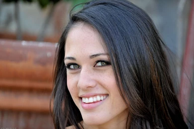 Tiffany Thompson 2.jpg