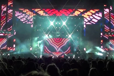 Kaskade   Only You @ E.D.C. 2010 Los Angeles [HD]   YouTube