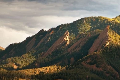 Download 1920x1080 Grey Sky Over Hills Wallpapers