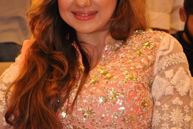 Actress Priyanka Upendra Photo Gallery – Cinefames