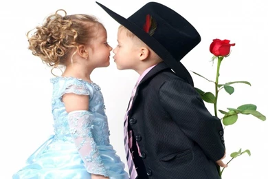 Nice Looking Beautiful Baby Couple Kissing : Wallpapers13.com