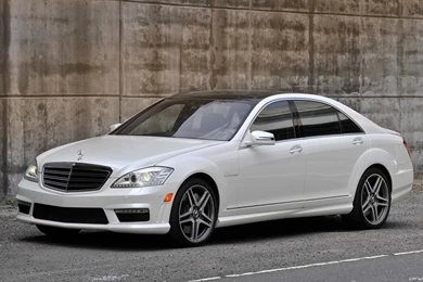 White Mercedes Benz S65 AMG Wallpapers And Images   Wallpapers ...