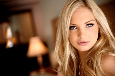 Pictures Of Beautiful Women HD Wallpapers