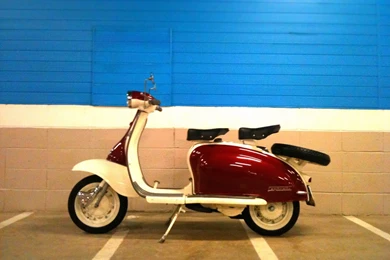 Lambretta Scooter   Moto.ZombDrive.COM