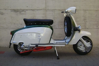 Lambretta SX 150 S Type Lato B