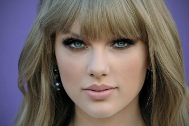 TAYLOR SWIFT WALLPAPER DESKTOP WSP008
