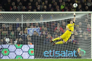 Download Wallpapers 3840x2400 Iker Casillas, Real Madrid, La Liga ...