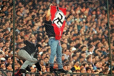 Real Madrid Vs Barselona Nice Shoot: Real Madrid Logo Wallpapers 2009