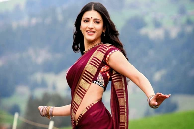 The Heroines Photos: Shruti Hassan Desktop Wallpapers