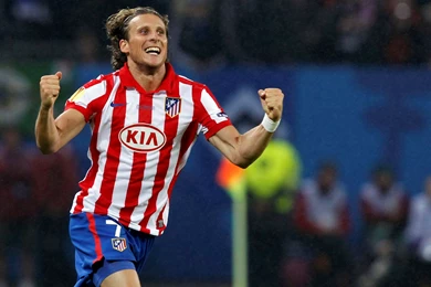 Hammers Prepare Forlan Swoop