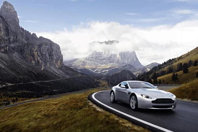 Cars: Aston Martin V12 Vantage, Picture Nr. 37715