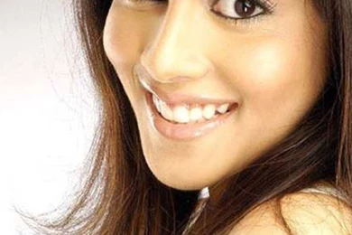 Nice Beautiful And Glamour Indian Actress Genelia