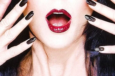 Elvira, Mistress Of The Dark iPhone 5s Wallpapers