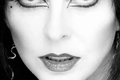 Elvira Mistress Of The Dark Wallpapers Wallpapers