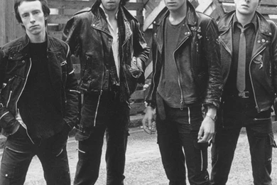 Clash iPad 3,4 & Air Wallpapers