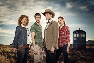 TARDIS Matt Smith Karen Gillan Amy Pond Eleventh Doctor Doctor Who ...