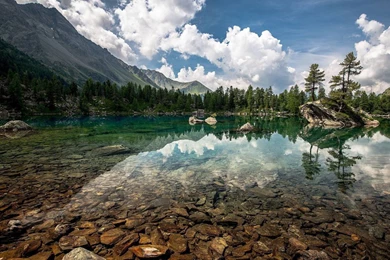 Mountain Lake   AmusingFun.com