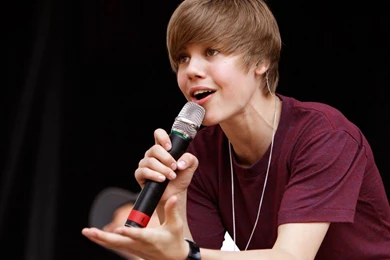 Justin Bieber High Resolution 1900 X 1080p Good Hd Wallpapers ...