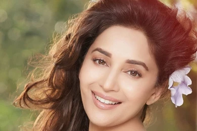Madhuri Dixit Widescreen Wallpapers