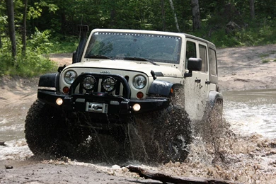 27 aev jeep wrangler hemi.jpg