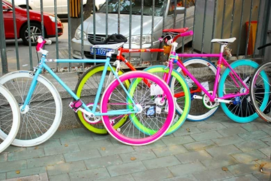 Fixies – A Bike So Basic It's Irresistible To Hipsters.