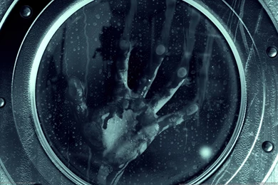 Wallpaper_resident_evil_revelations_02_2560x1600 noscale.jpg