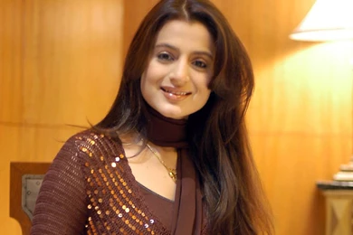 Ameesha Patel HD Wallpapers Photos Pics Images   FilmiViews