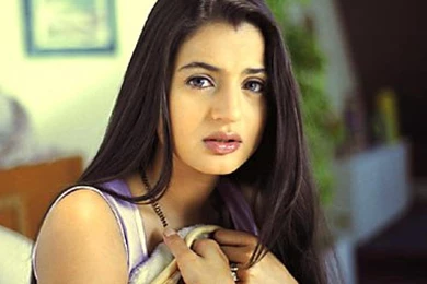 Sexy Hot Amisha Patel Pics Bollywood Female Actress Hd Wallpapers ...