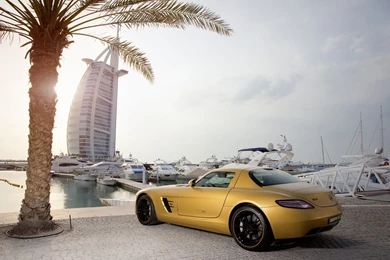 Mercedes Benz SLS AMG Wallpapers