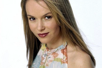 Amanda holden 74fbb5a61dcb9965239e01abac444ba8 smaller 255911.jpg