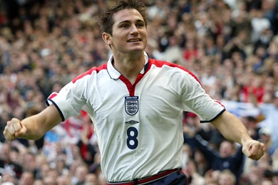 The Player Of Chelsea Frank Lampard Playing For National England ...
