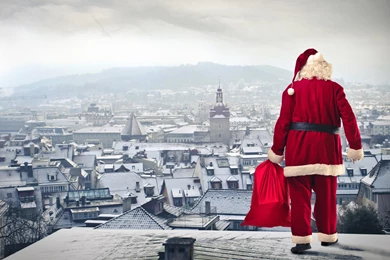 Santa Claus Is Coming Ultra HD Wallpapers
