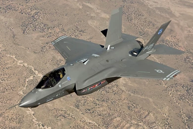 F35 Trim Flight Aircraft Wallpapers