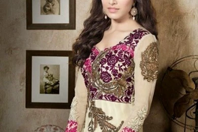 Shraddha Kapoor Full Size HD Wallpapers For Free