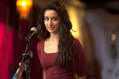 Shraddha Kapoor Cute HD Wallpapers (2014)