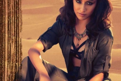 Shraddha kapoor photos from desert 9921.jpeg