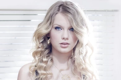 Taylor Swift Beautiful Face Wallpapers HD Download Desktop