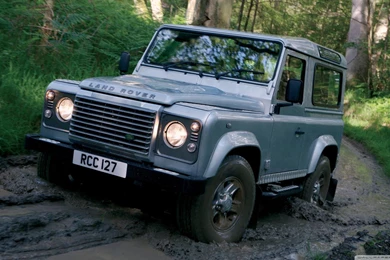 28 Land Rover Defender HD Wallpapers