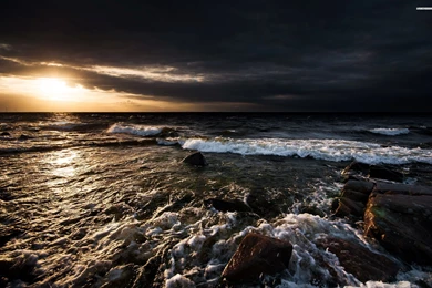 Stormy Ocean Waves Wallpapers