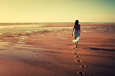 Sad Girls Wallpapers HD Pictures