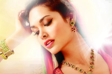 Esha Gupta Indian Actress Desktop HD Wallpapers   StylishHDWallpapers